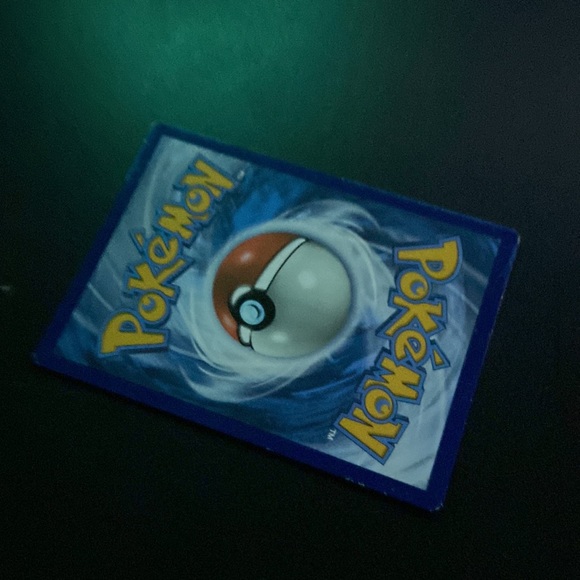 holographic arcanine - Picture 2 of 3